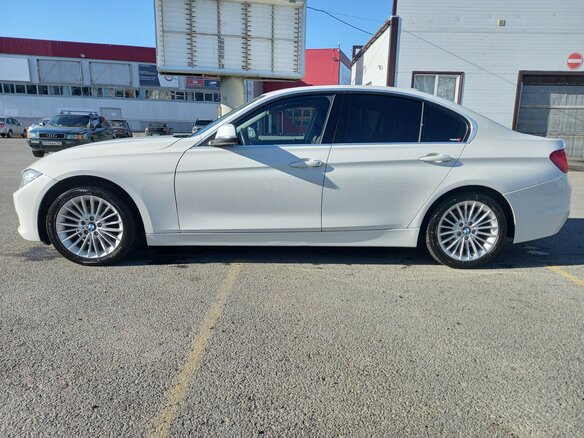 2012 BMW 3 серии 320d VI (F3x), белый, 1600000 рублей - вид 6