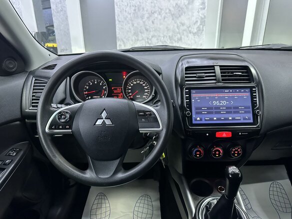 2013 Mitsubishi ASX I Рестайлинг, белый, 999000 рублей - вид 23