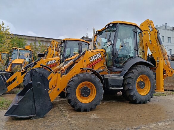 2024 JCB 3CX, жёлтый, 13000000 рублей - вид 5
