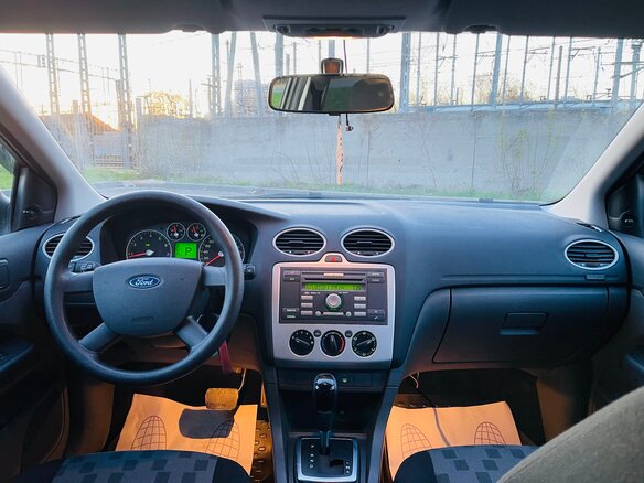 2006 Ford Focus II, красный, 680000 рублей - вид 11