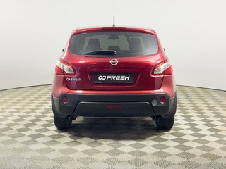 2010 Nissan Qashqai I Рестайлинг, красный, 919900 рублей, вид 4