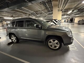 2012 Jeep Compass I Рестайлинг, серый, 3000000 рублей, вид 3