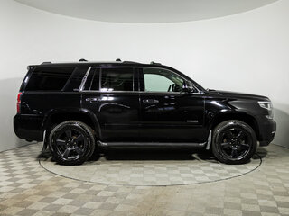 2016 Chevrolet Tahoe IV, чёрный, 2550000 рублей, вид 4