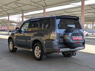 2007 Mitsubishi Pajero IV, серый, 1774900 рублей, вид 5