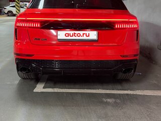2018 Audi Q8 55 TFSI I (4M), красный, 5950000 рублей, вид 4