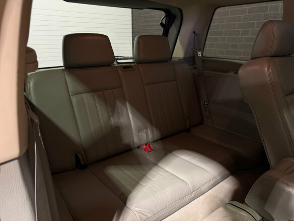2003 Lincoln Aviator I, чёрный - вид 8