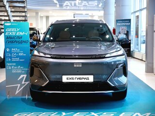 2026 Geely EX5 Гибрид EM-R, серебристый, 3829990 рублей, вид 2