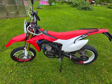 2023 Regulmoto CR-Z 300, красный, 175000 рублей, вид 3