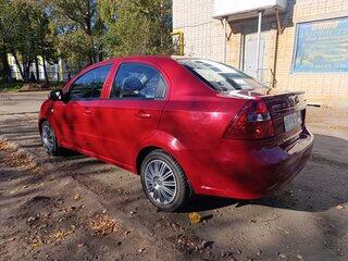 2010 Chevrolet Aveo I Рестайлинг, пурпурный, 465000 рублей, вид 4