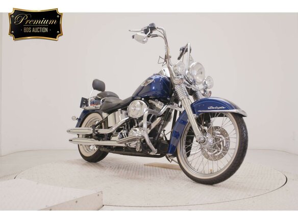 2005 Harley-Davidson Softail Deluxe, синий, 747000 рублей - вид 2