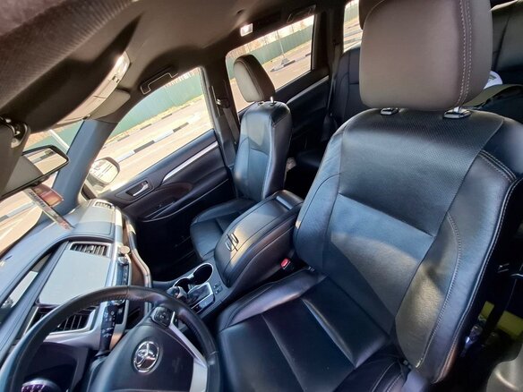 2014 Toyota Highlander III (XU50), красный, 2500000 рублей - вид 4