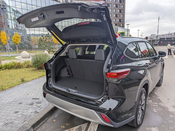 2026 Toyota Highlander IV (XU70), чёрный, 5390000 рублей - вид 22