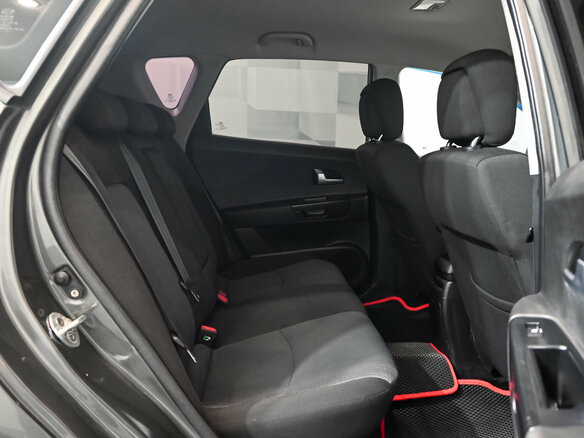 2010 Kia Ceed I Рестайлинг, серебристый, 700000 рублей - вид 18