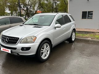 2005 Mercedes-Benz M-Класс 350 II (W164), серебристый, 1100000 рублей, вид 1