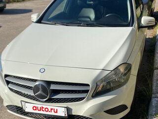 2013 Mercedes-Benz A-Класс 180 III (W176), белый, 1227000 рублей, вид 2