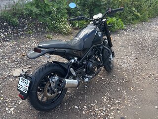 2024 Benelli Leoncino 500, чёрный, 350000 рублей, вид 4