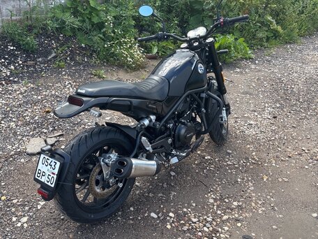 2024 Benelli Leoncino 500, чёрный, 350000 рублей, вид 4