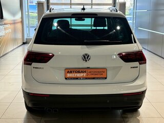 2020 Volkswagen Tiguan II, белый, 2650000 рублей, вид 5