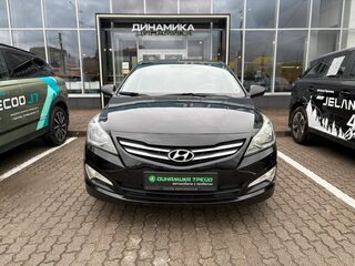 2015 Hyundai Solaris I Рестайлинг, чёрный, 731000 рублей, вид 2