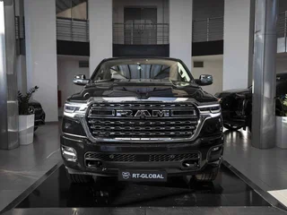 2026 Ram 1500 Crew Cab V Рестайлинг, чёрный, 9450000 рублей, вид 2