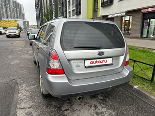 2007 Subaru Forester II Рестайлинг, серебристый, 840000 рублей, вид 4
