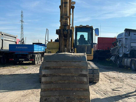 2015 Komatsu PC220-8, жёлтый, 2853450 рублей, вид 4