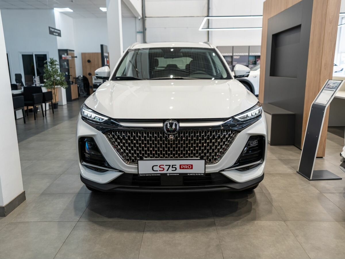 Открыть фотографии: Changan CS75 Pro