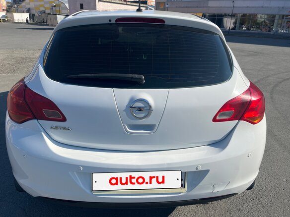 2012 Opel Astra J, белый, 600000 рублей - вид 4