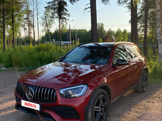 2021 Mercedes-Benz GLC AMG 43 AMG I (X253) Рестайлинг, красный, 5700000 рублей, вид 3