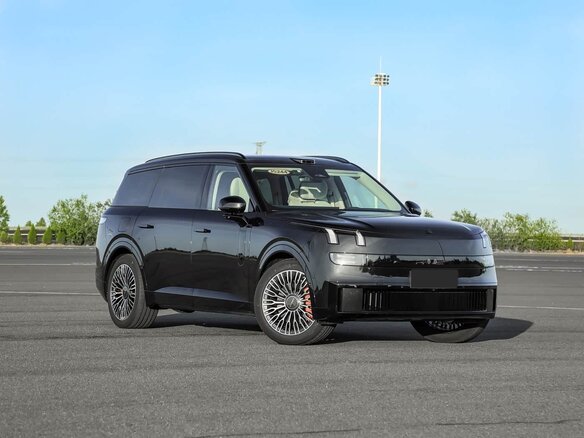 2026 Lynk & Co 900, чёрный, 7300000 рублей