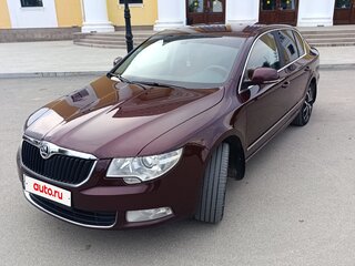 2011 Skoda Superb II, пурпурный, 1030000 рублей, вид 1
