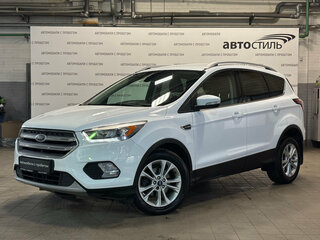 2017 Ford Kuga II Рестайлинг, белый, 1399000 рублей, вид 1