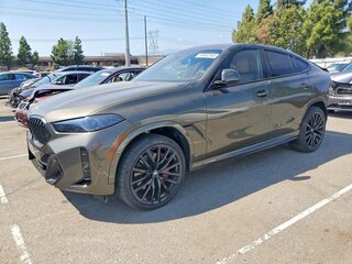 2025 BMW X6 40i III (G06) Рестайлинг, серый, 9500000 рублей, вид 1