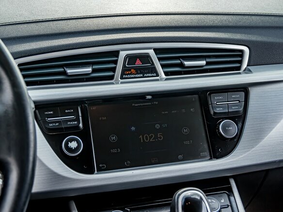 2018 Geely Atlas I, серебристый, 1070000 рублей - вид 19