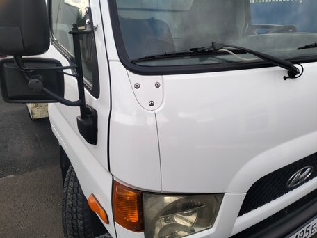 2008 Hyundai e-Mighty, белый, 1000000 рублей, вид 2