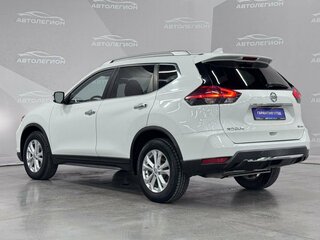 2017 Nissan Rogue II Рестайлинг, белый, 1870000 рублей, вид 3