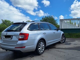 2016 Skoda Octavia 5-speed III (A7), серебристый, 1300000 рублей, вид 4