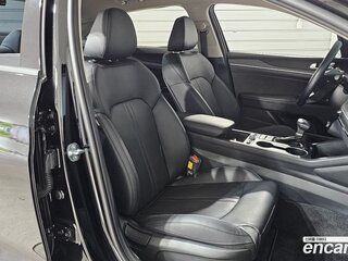 2025 Kia K5 LPi III Рестайлинг, чёрный, 2435000 рублей, вид 5