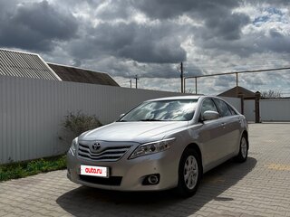 2010 Toyota Camry VI (XV40) Рестайлинг, серебристый, 1550000 рублей, вид 1