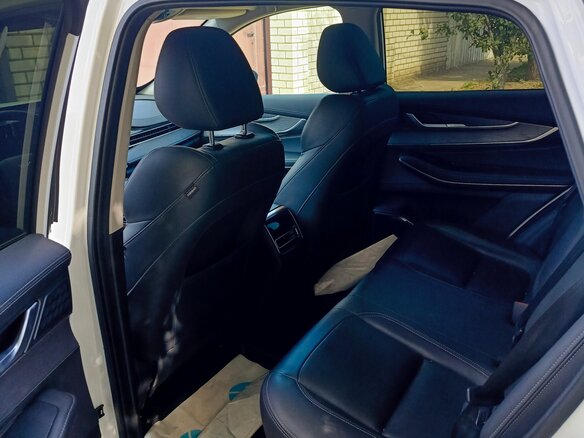 2023 Exeed LX I Рестайлинг, белый, 1300000 рублей - вид 13