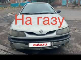 1999 Renault Laguna I, серебристый, 130000 рублей, вид 1