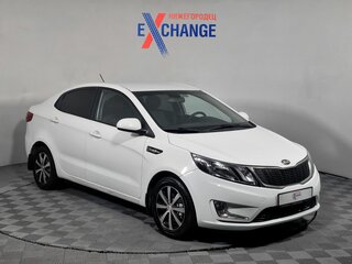 2014 Kia Rio III, белый, 699000 рублей, вид 3