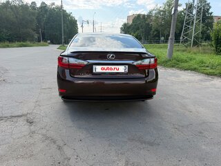 2016 Lexus ES 200 VI Рестайлинг, коричневый, 2150000 рублей, вид 4