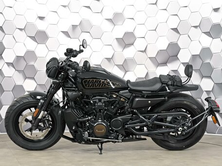 2021 Harley-Davidson Sportster S, чёрный, 1349000 рублей, вид 4