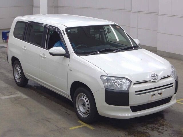 Открыть фотографии: Toyota Probox I Рестайлинг
