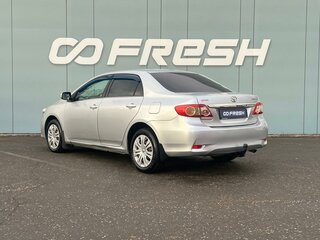 2011 Toyota Corolla X (E140, E150) Рестайлинг, серебристый, 880000 рублей, вид 2