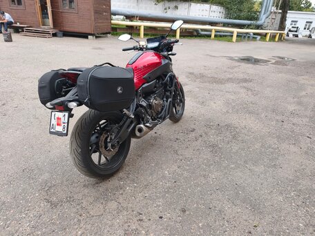 2016 Yamaha MT-07 (FZ-07), красный, 650000 рублей, вид 5
