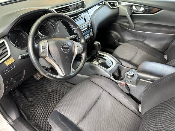 2017 Nissan Qashqai II, белый, 1680000 рублей - вид 5