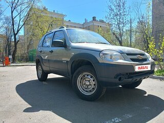 2012 Chevrolet Niva I Рестайлинг, коричневый, 350000 рублей, вид 3