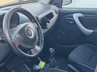 2010 Renault Logan I Рестайлинг, бежевый, 270000 рублей, вид 5